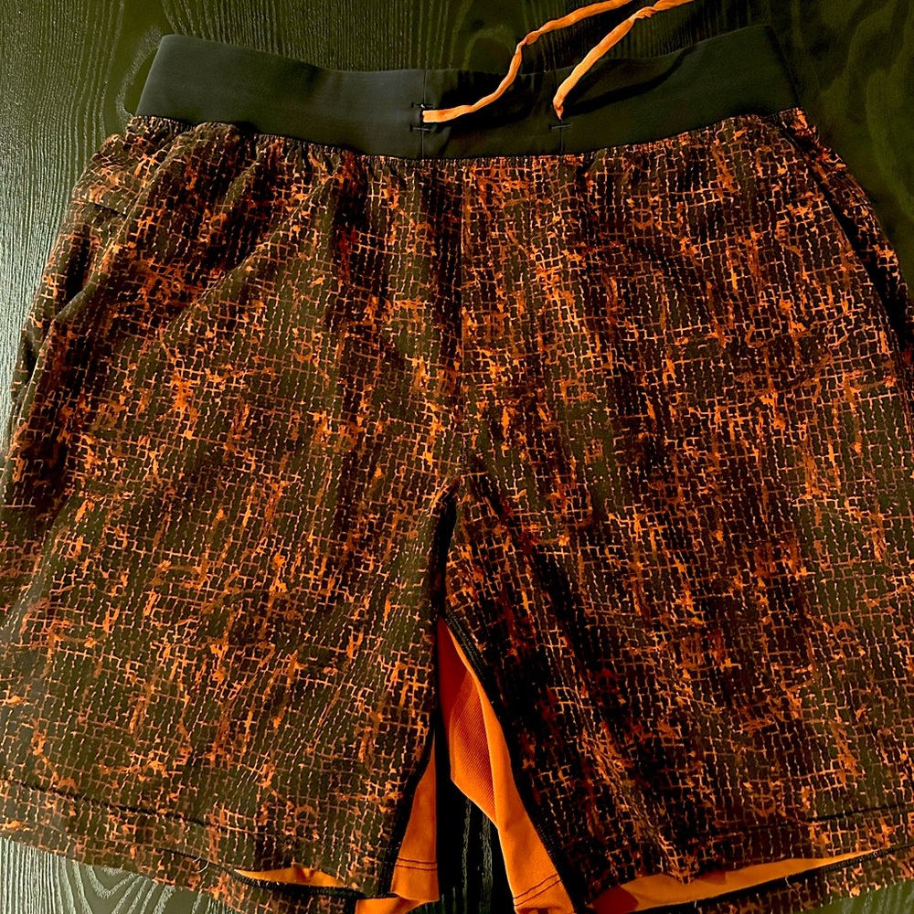 Lululemon 7” Shorts